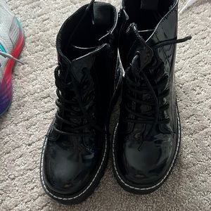 H&M boots never worn size 1